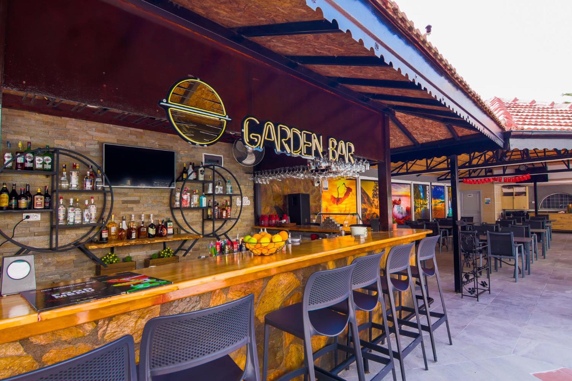 New Garden Hotel ซีเด ภายนอก รูปภาพ